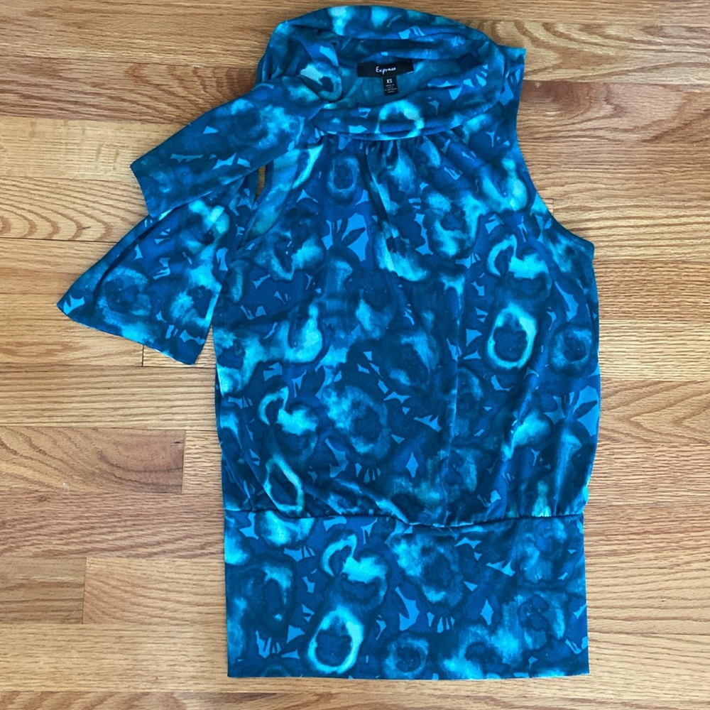 Express Like New Beautiful Sleeveless Top